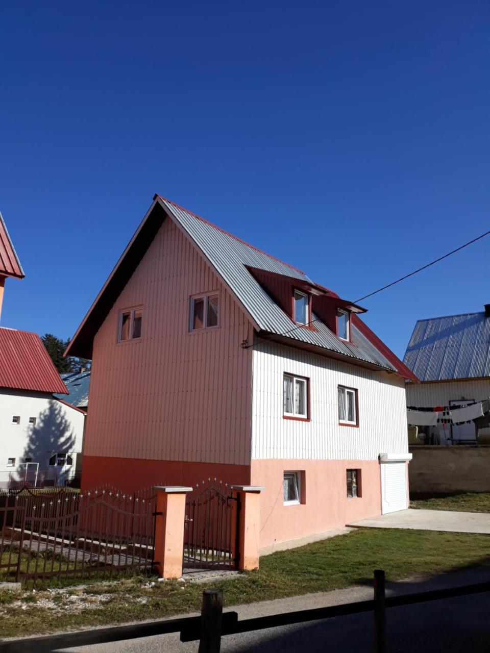 Hotel Vuk Popovic Žabljak Esterno foto